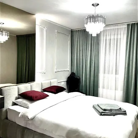 92- Urban Plaza Apartment *
