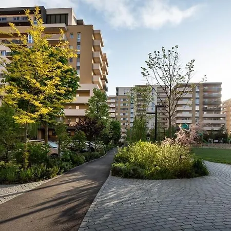 Apartment 92- Urban Plaza